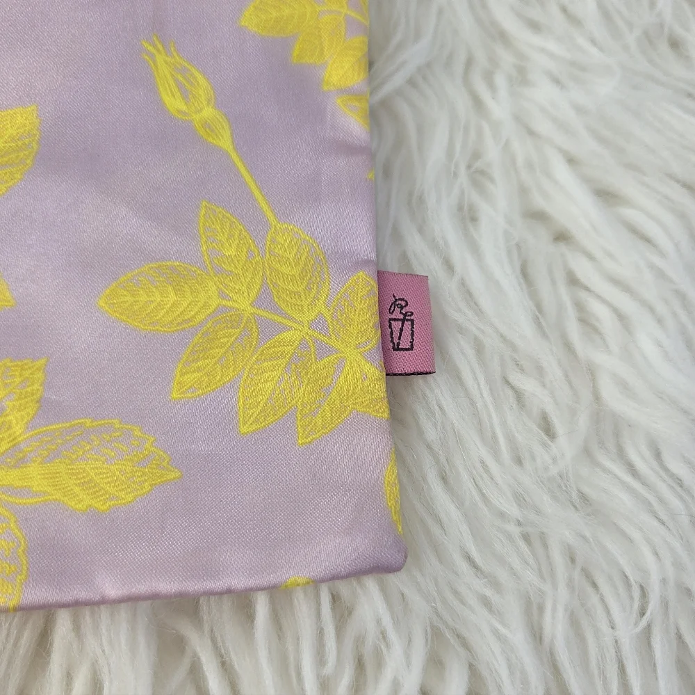 Ipsy Refreshments Glam Bag Medium Purple Floral Cosmetic Bag